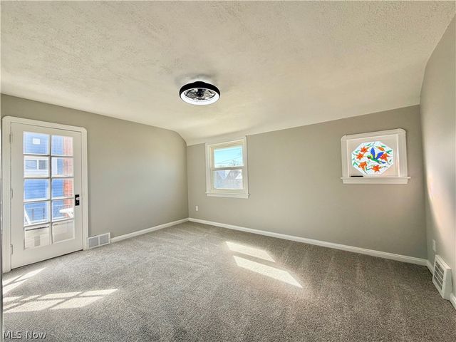 6702 Ackley Road, Parma, OH 44129