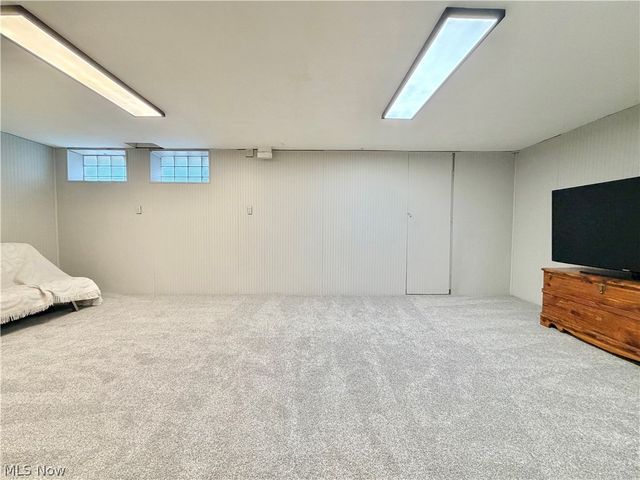 6702 Ackley Road, Parma, OH 44129