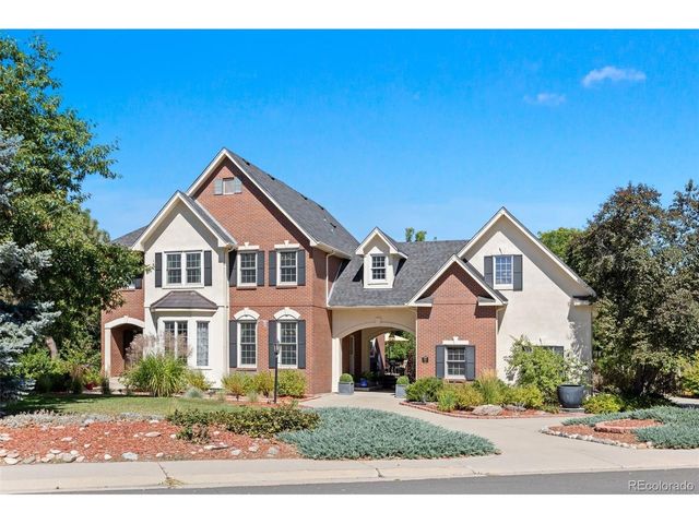 2090 S Joliet St, Aurora, CO 80014