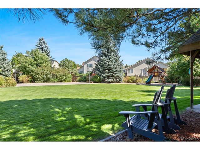 2090 S Joliet St, Aurora, CO 80014