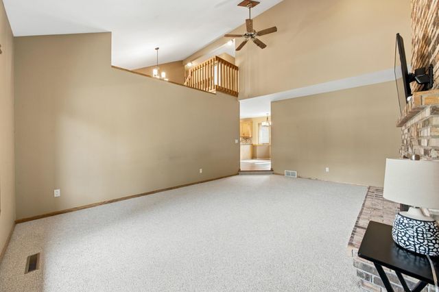 2802 28th Avenue S, Fargo, ND 58103