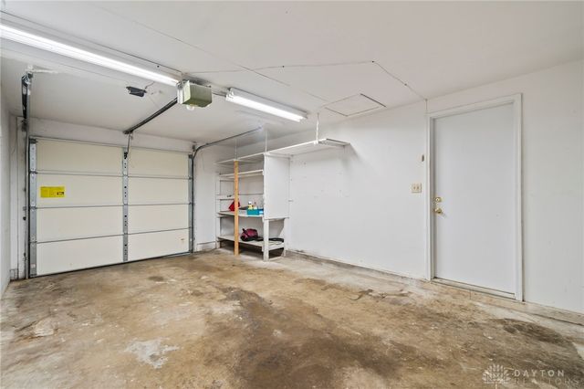 1373 Maplegrove Drive, Fairborn, OH 45324