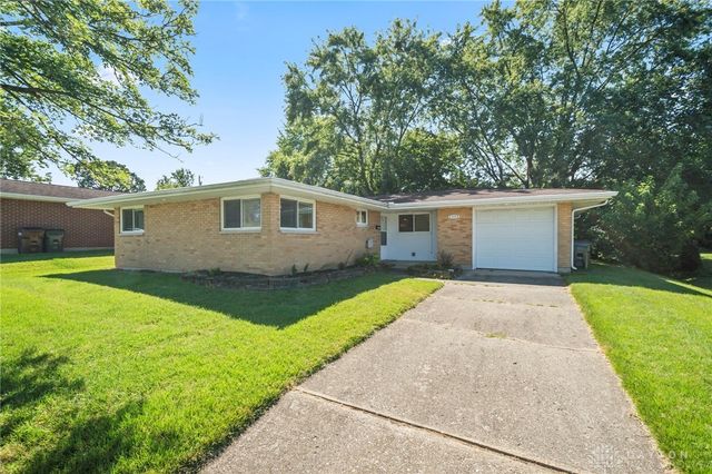 1373 Maplegrove Drive, Fairborn, OH 45324