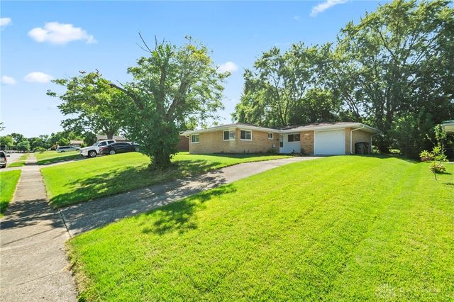 1373 Maplegrove Drive, Fairborn, OH 45324
