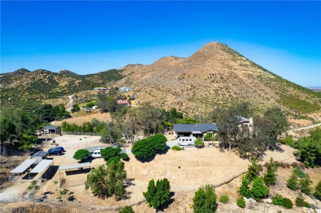 32360 Navajo Springs, Wildomar, CA 92595