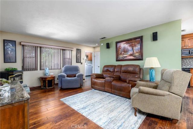 32360 Navajo Springs, Wildomar, CA 92595