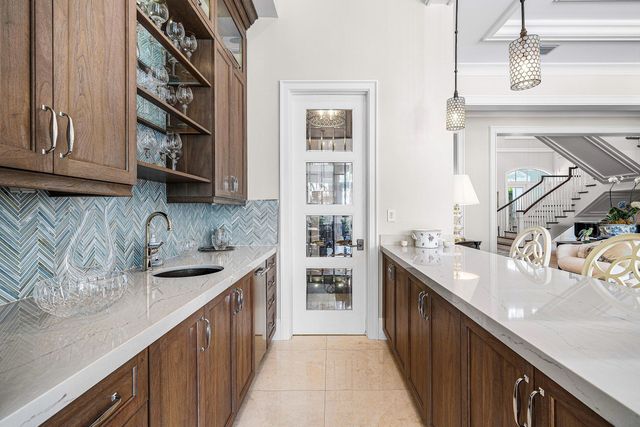 2249 E Maya Palm Drive, Boca Raton, FL 33432