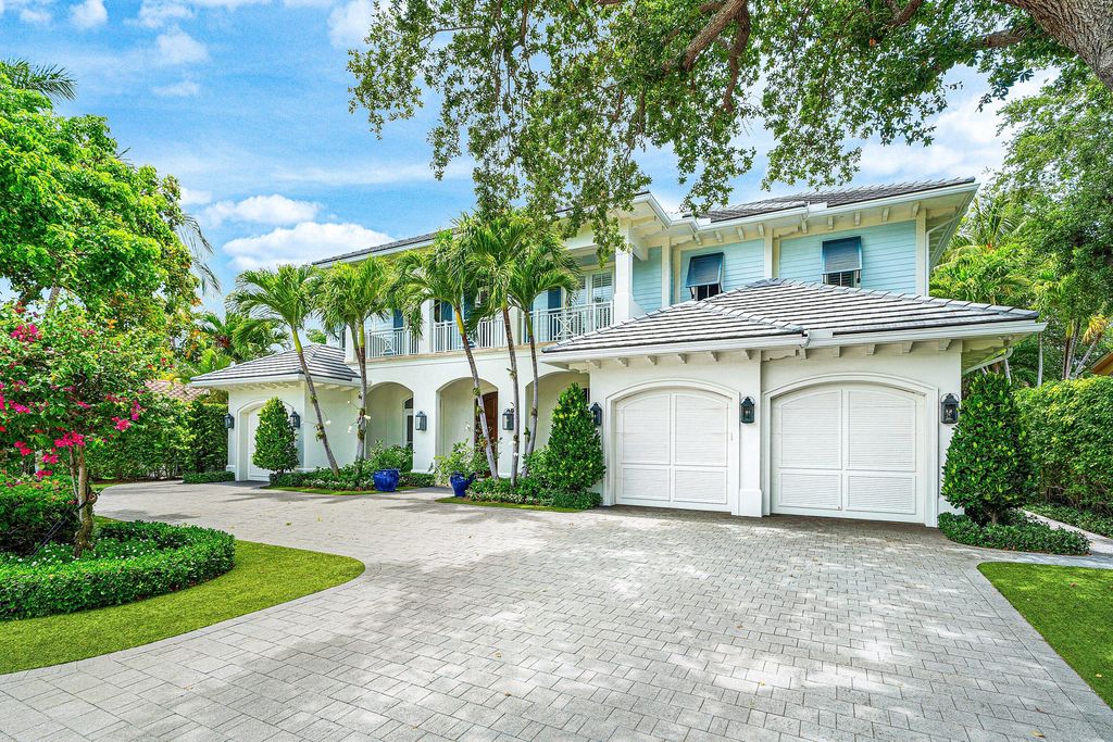 2249 E Maya Palm Drive, Boca Raton, FL 33432