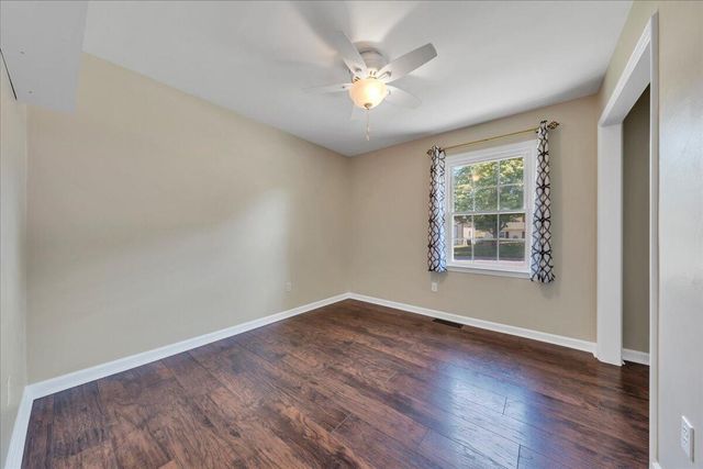 4912 Shadow LN, Roanoke, VA 24019
