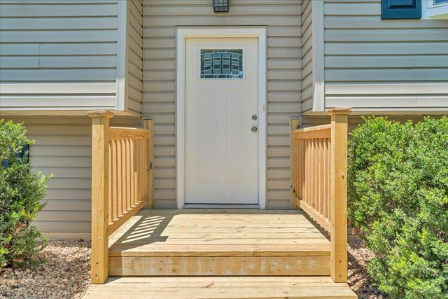 4912 Shadow LN, Roanoke, VA 24019