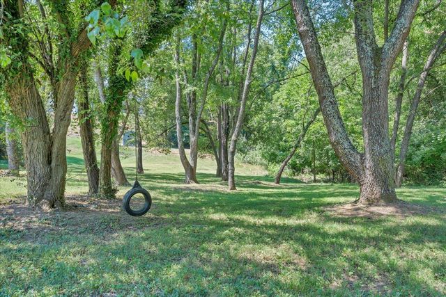 4912 Shadow LN, Roanoke, VA 24019