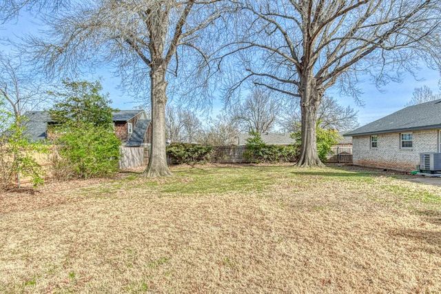 3811 Bellwood Drive, Norman, OK 73072