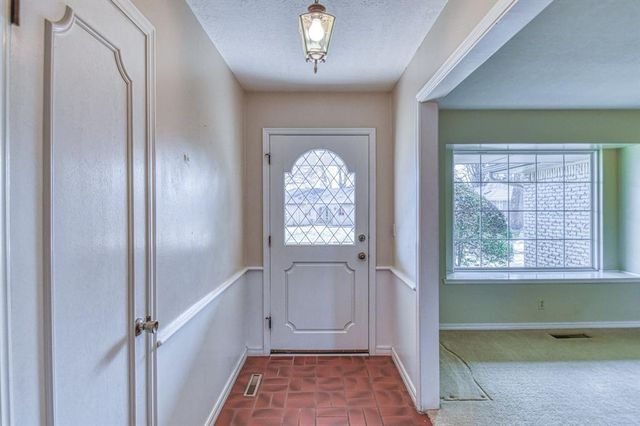 3811 Bellwood Drive, Norman, OK 73072