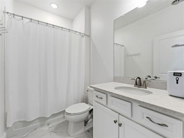 5232 WISHING ARCH DRIVE, Apollo Beach, FL 33572