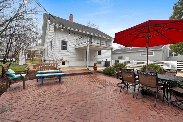 114 W MISSION ROAD, Green Bay, WI 54301