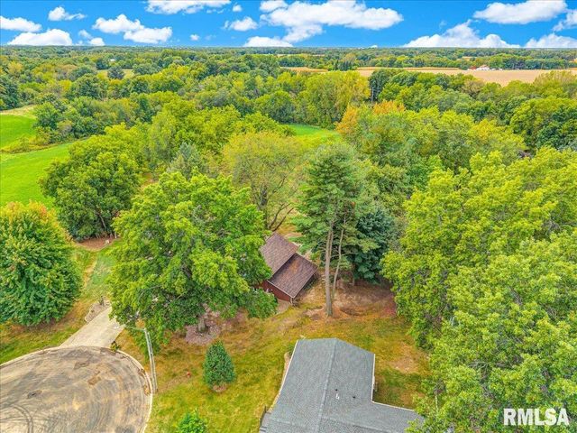 111 IVY Lane, Knoxville, IL 61448