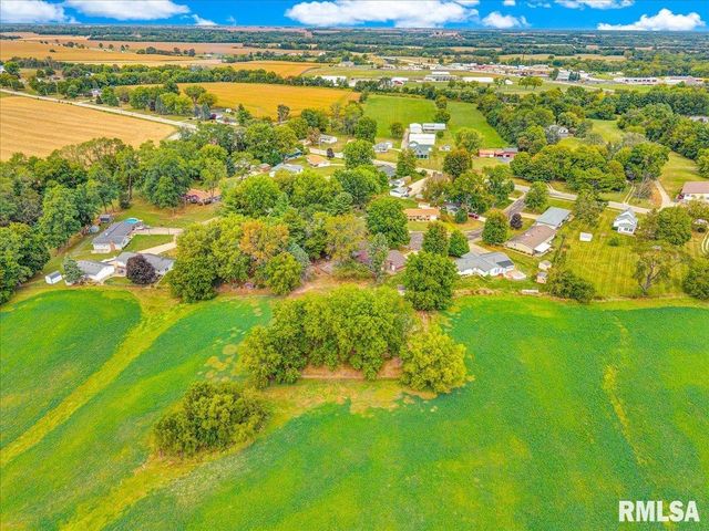 111 IVY Lane, Knoxville, IL 61448