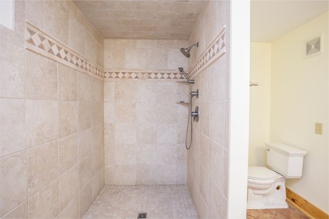 521 Coop Rd, Bell Buckle, TN 37020