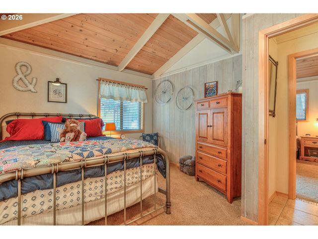 57077 FOX Ln, Sunriver, OR 97707