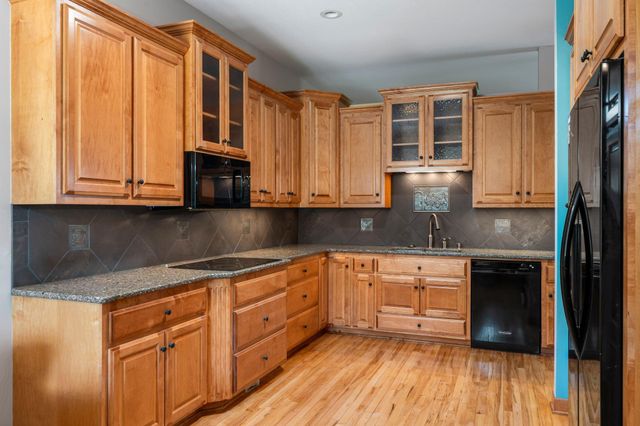 9363 Libby Lane, Eden Prairie, MN 55347