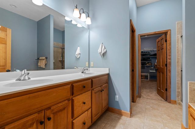 9363 Libby Lane, Eden Prairie, MN 55347