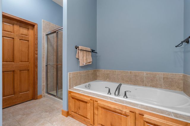 9363 Libby Lane, Eden Prairie, MN 55347