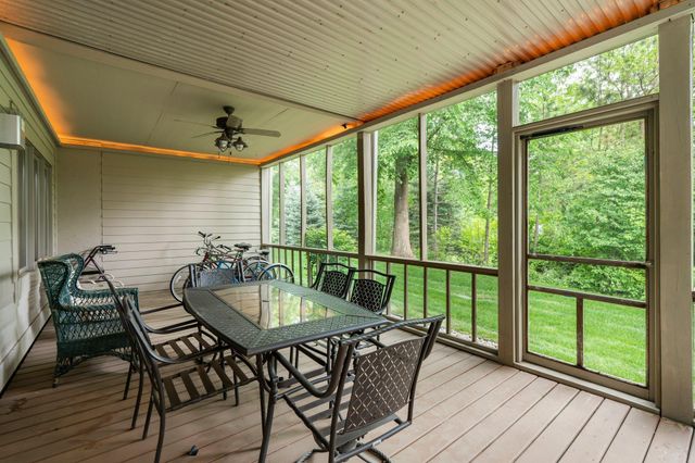 9363 Libby Lane, Eden Prairie, MN 55347