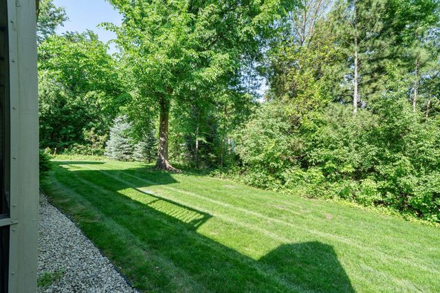 9363 Libby Lane, Eden Prairie, MN 55347
