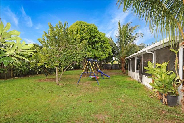 514 NW 21st St, Homestead, FL 33030