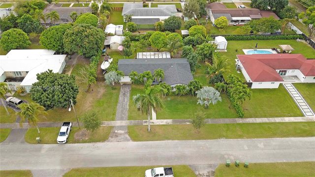 514 NW 21st St, Homestead, FL 33030