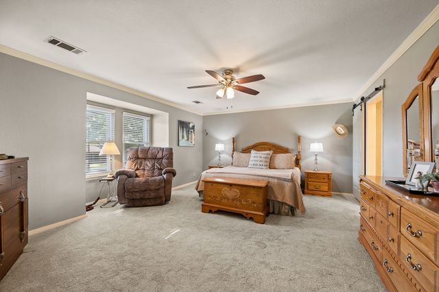 2621 Sedgeway Lane, Carrollton, TX 75006