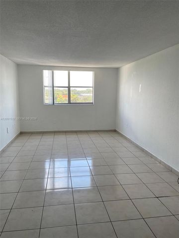 666 W 81st St 407, Hialeah, FL 33014