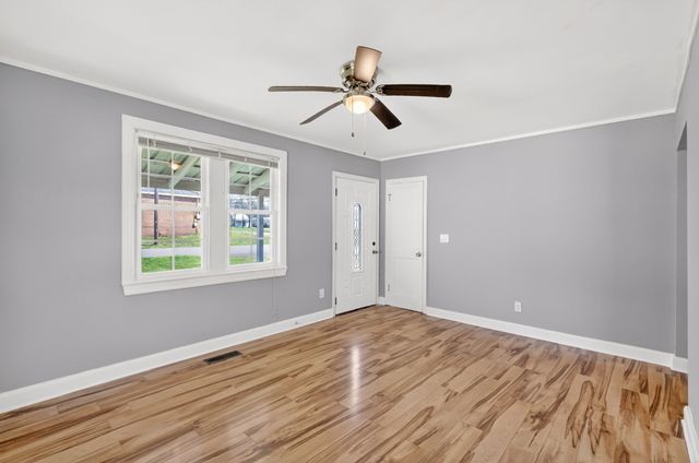 1200 W Lane St, Shelbyville, TN 37160