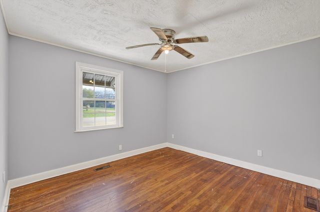 1200 W Lane St, Shelbyville, TN 37160