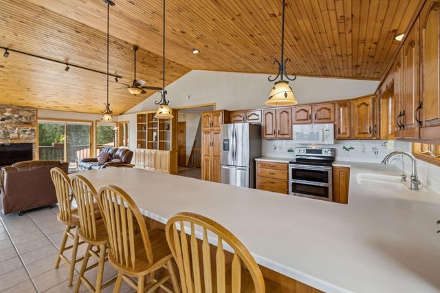 348 Laurel Mountain Road, Madisonville, TN 37354