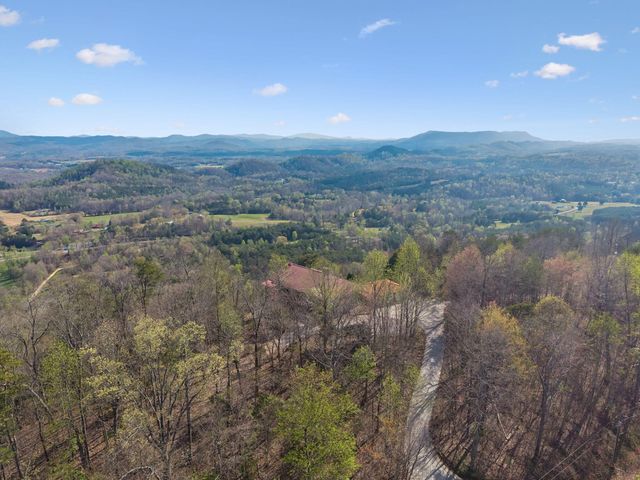 348 Laurel Mountain Road, Madisonville, TN 37354