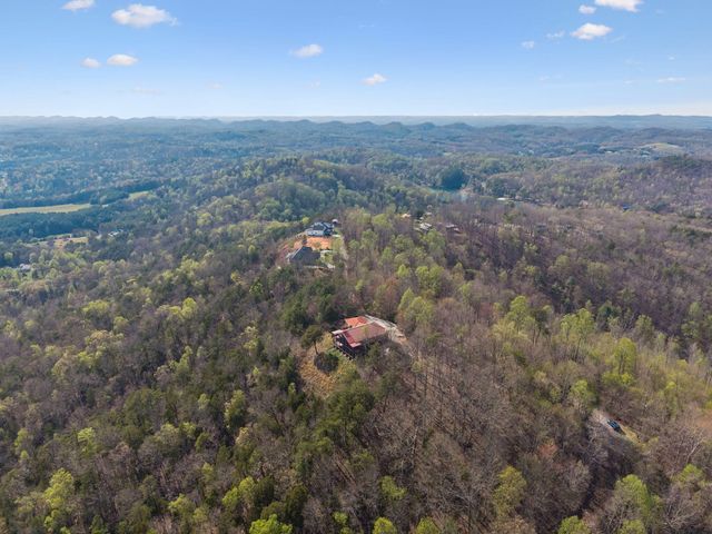 348 Laurel Mountain Road, Madisonville, TN 37354