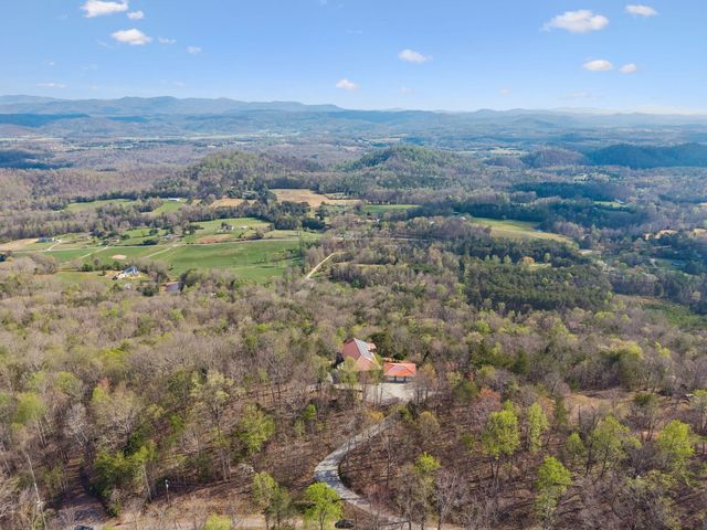 348 Laurel Mountain Road, Madisonville, TN 37354