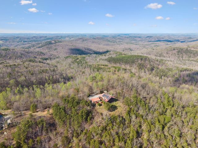 348 Laurel Mountain Road, Madisonville, TN 37354
