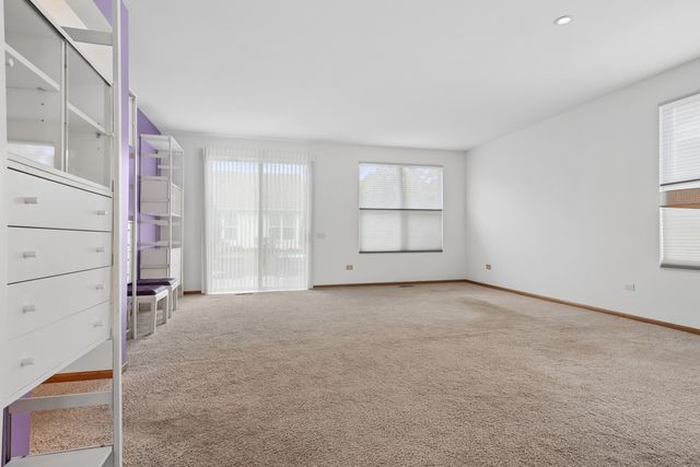 11742 Nottingham Drive, Huntley, IL 60142