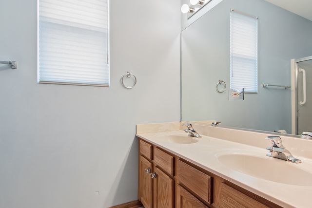 11742 Nottingham Drive, Huntley, IL 60142
