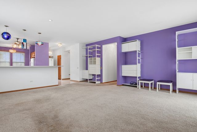 11742 Nottingham Drive, Huntley, IL 60142