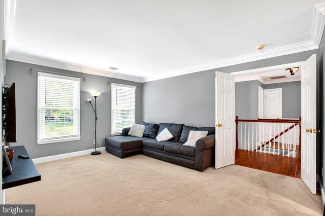 8084 STATION RD, Manassas, VA 20111