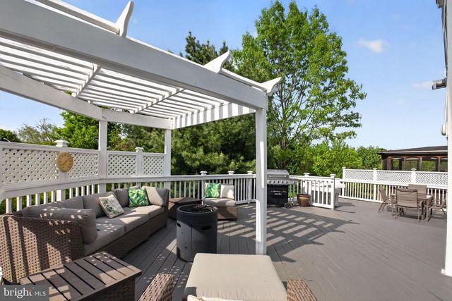 8084 STATION RD, Manassas, VA 20111
