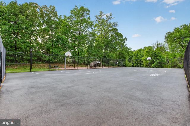 8084 STATION RD, Manassas, VA 20111