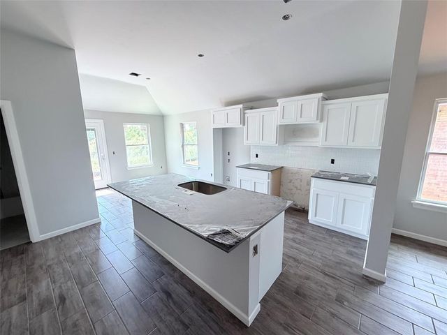 19813 Stovall Drive, Edmond, OK 73012