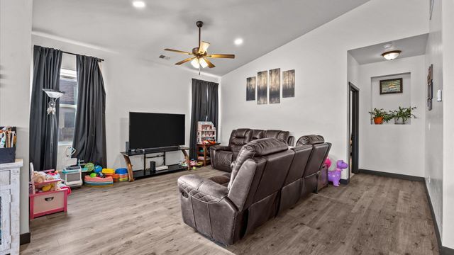 3267 Deerfield Avenue, Clifton, CO 81520