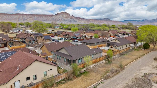 3267 Deerfield Avenue, Clifton, CO 81520