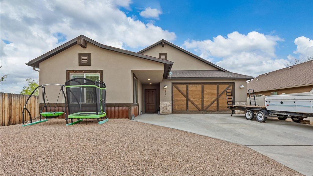 3267 Deerfield Avenue, Clifton, CO 81520