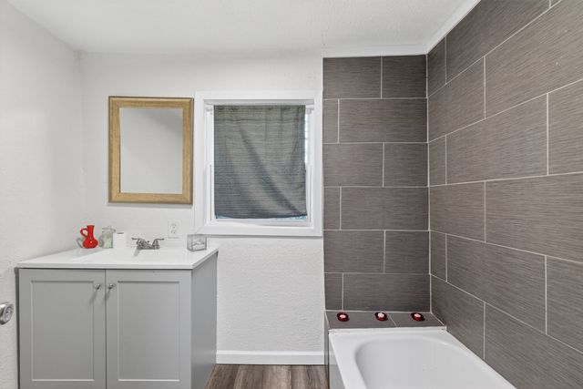 1008 Van Winkle Street, Weatherford, TX 76086